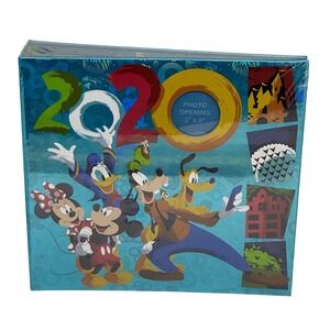 Disney Photo Album Mickey Minnie 2020 Walt Disney World Holographic Souvenir